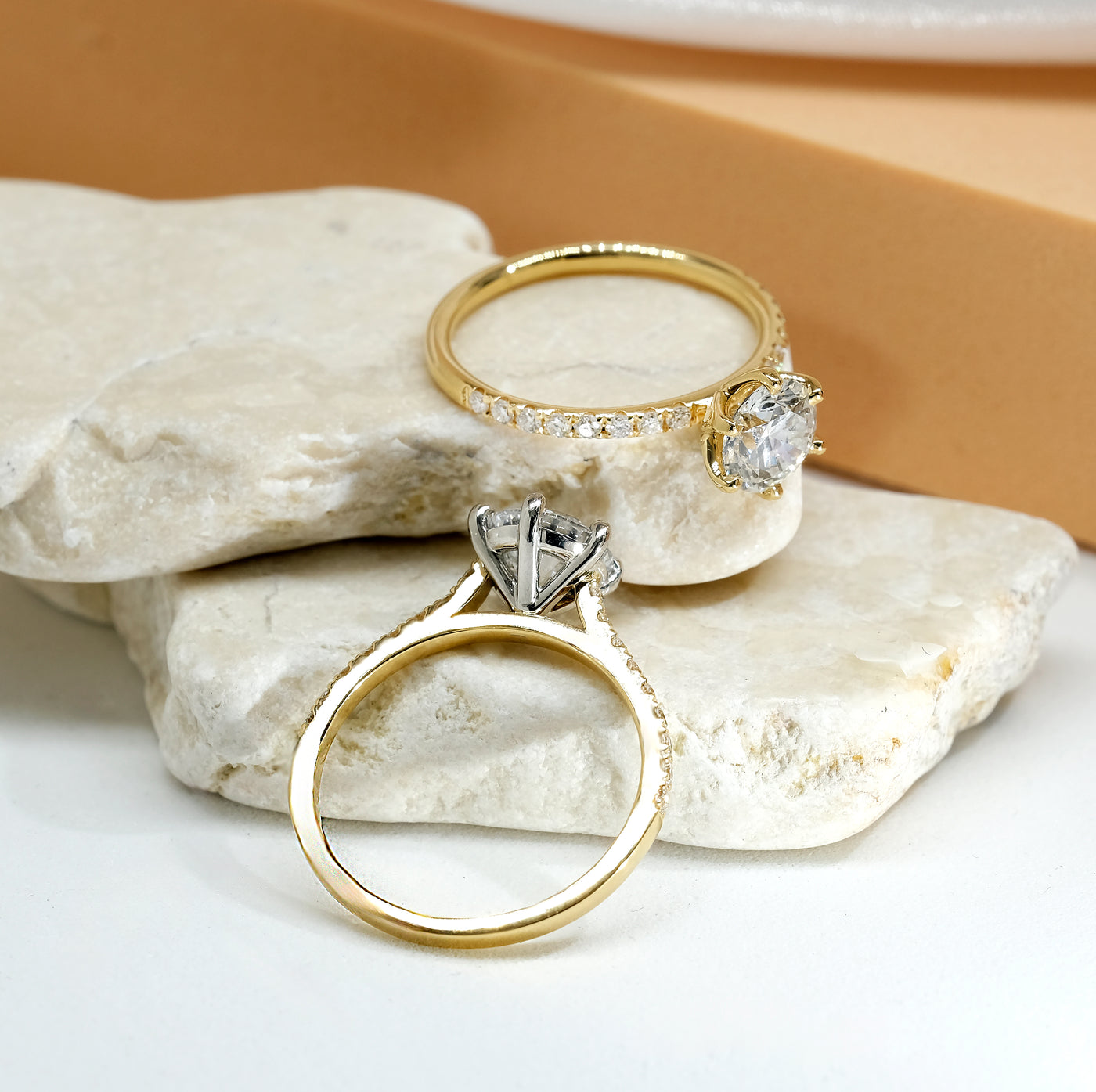 Round Lab Grown Diamond Engagement Ring - Amelia