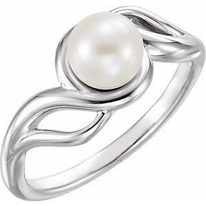 Sterling Silver Cultured White Freshwater Pearl Ring