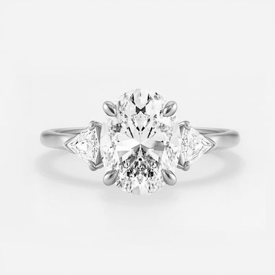 The Alice Ring - Trilogy with Kite Side Stones