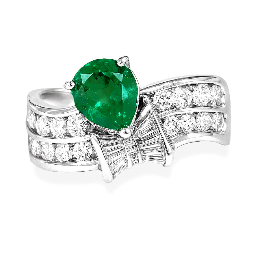 Platinum Emerald & Diamond Ring