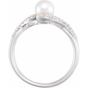 Sterling Silver Cultured White Freshwater Pearl & 1/10 CT Natural Diamond Ring