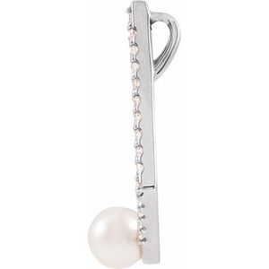 Platinum Cultured White Freshwater Pearl and 1/4 CTW Natural Diamond Pendant
