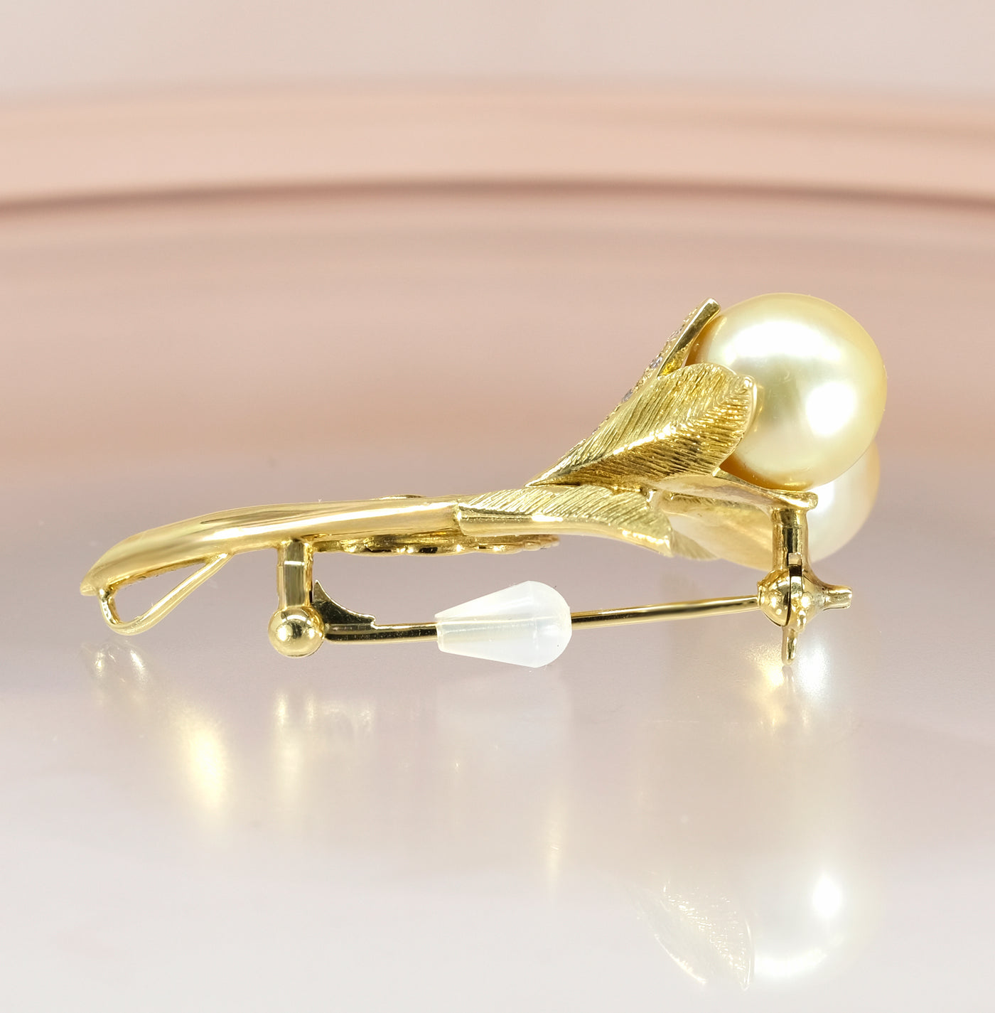 18K Yellow Gold South Sea Golden Pearl & Diamond Brooch