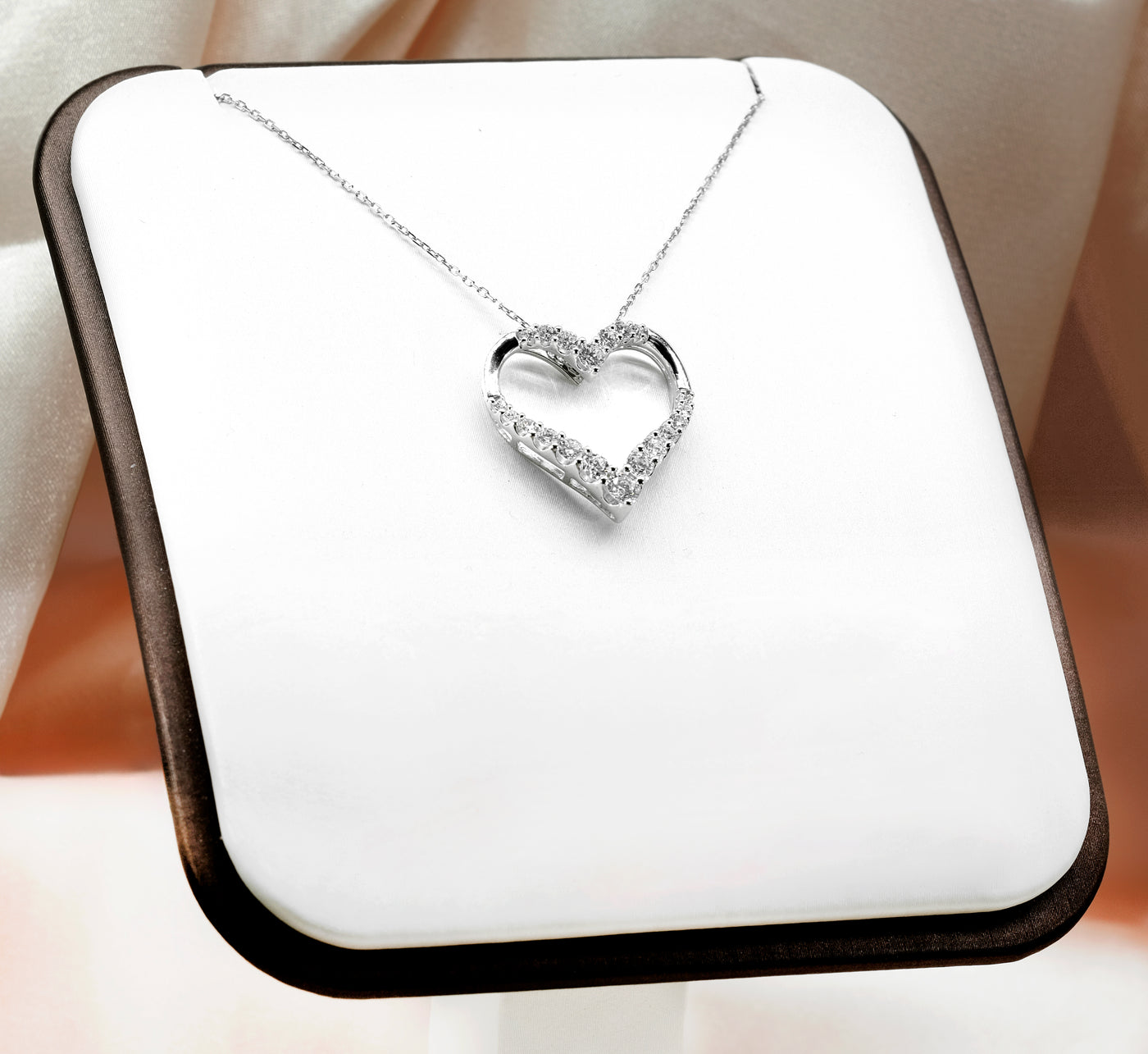 925 Sterling Silver Natural Diamond Heart Pendant