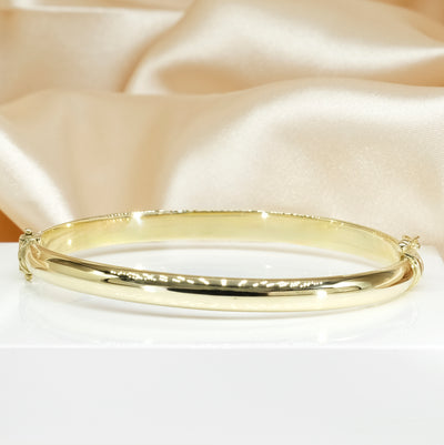 9K Gold Oval Bangle