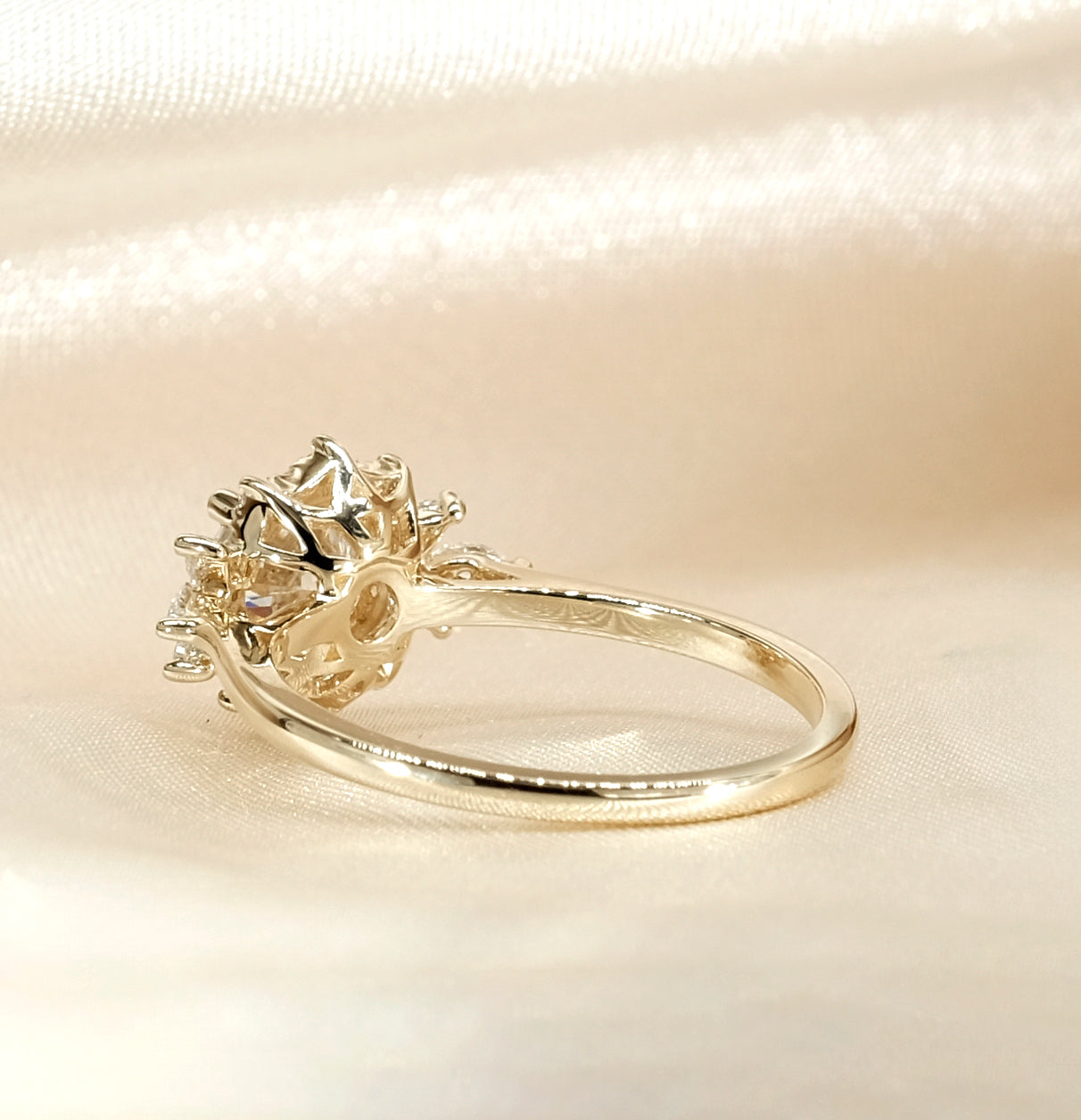 The Valentina Ring - Ornate Vintage Style Ring