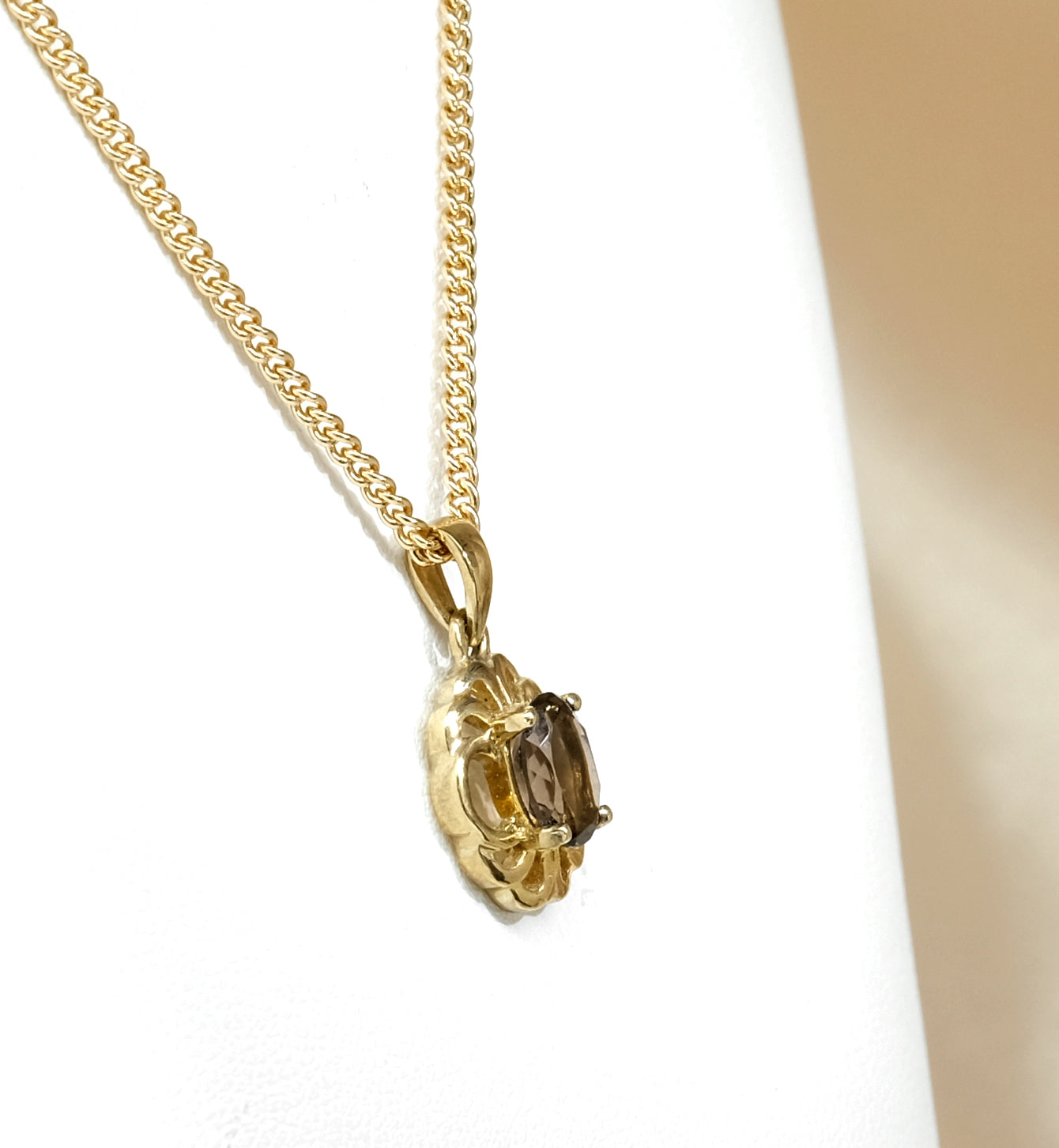 9K Yellow Gold Smokey Quartz Pendant