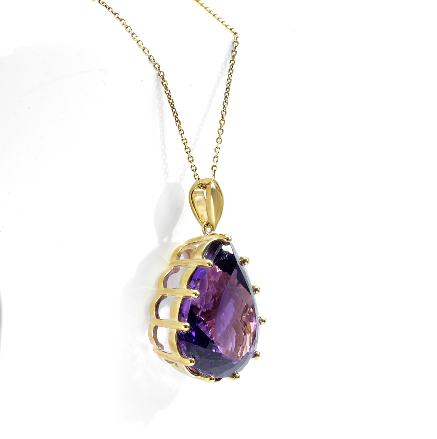 9K Yellow Gold Amethyst Pendant