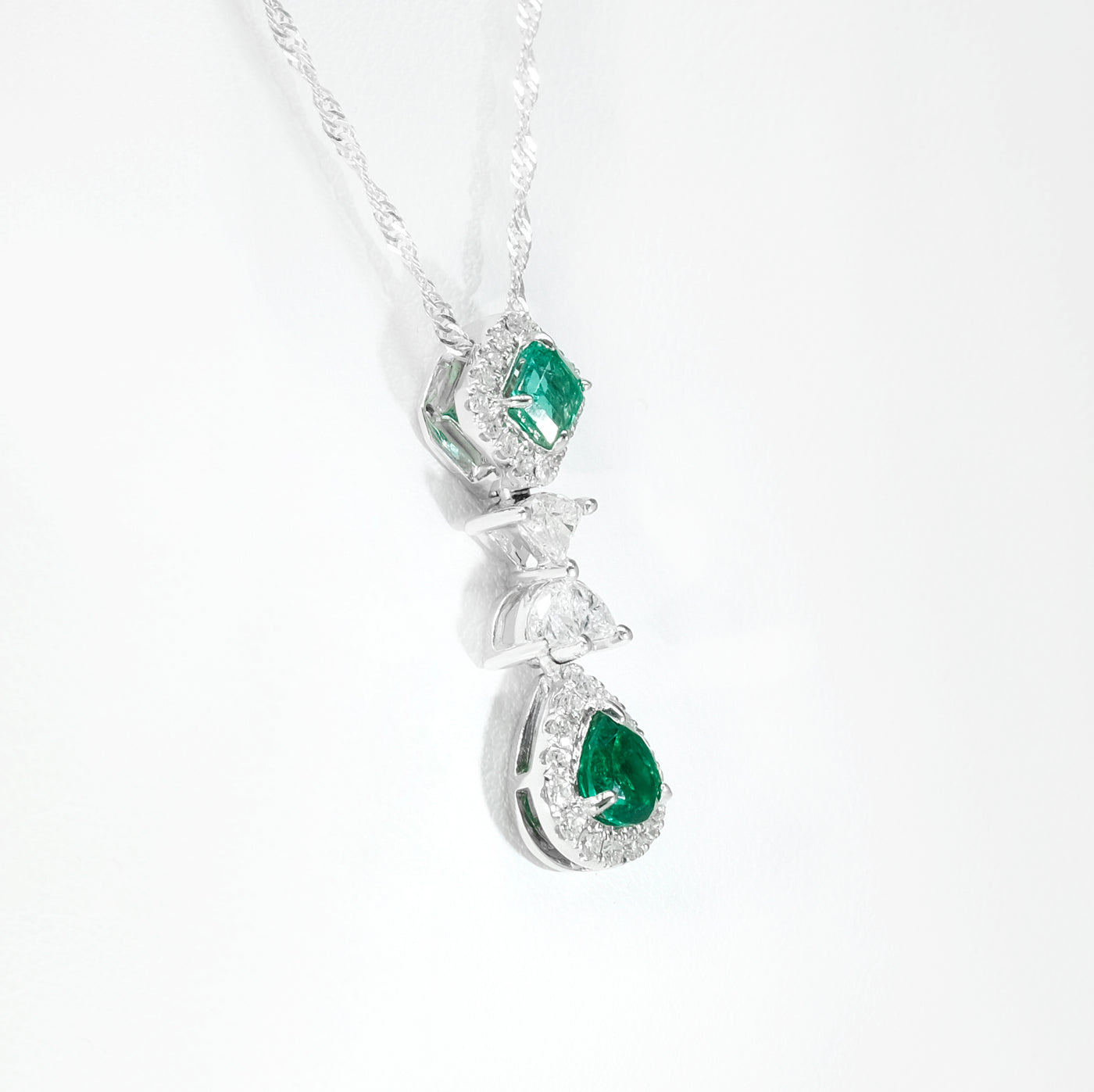 18K White Gold Emerald & Diamond Pendant