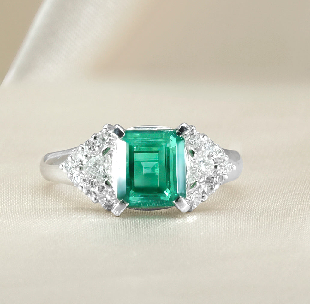 Platinum Emerald & Diamond Ring