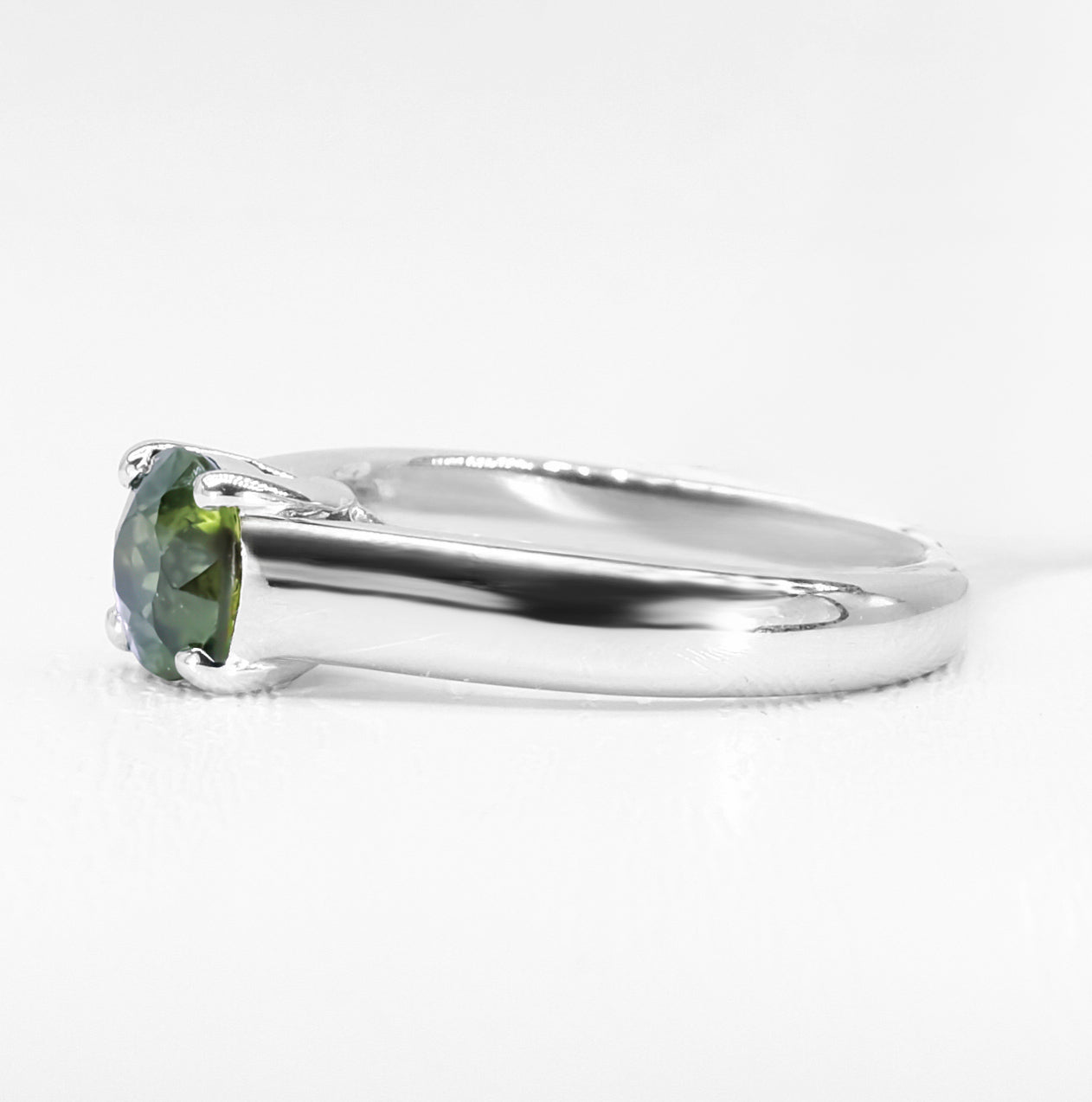18K White Gold Australian Green Sapphire Ring