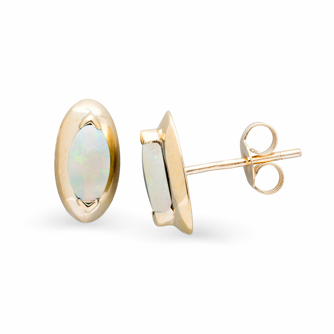 Stud Earrings with Opal in 9K Yellow Gold