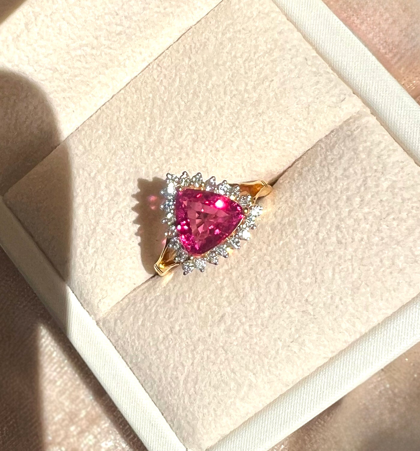 18K Yellow Gold Tourmaline & Diamond Ring