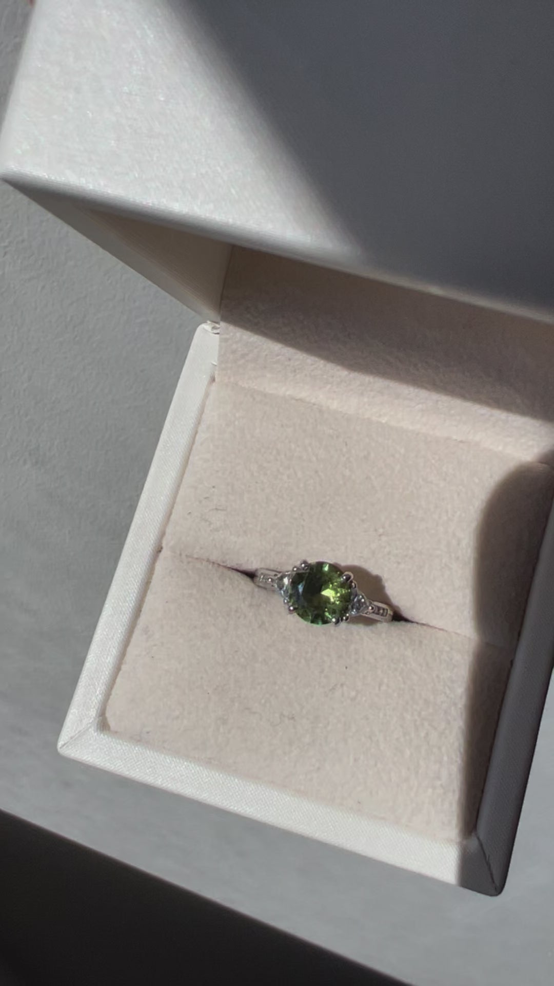 18K White Gold Australian Green Sapphire & Diamond Ring