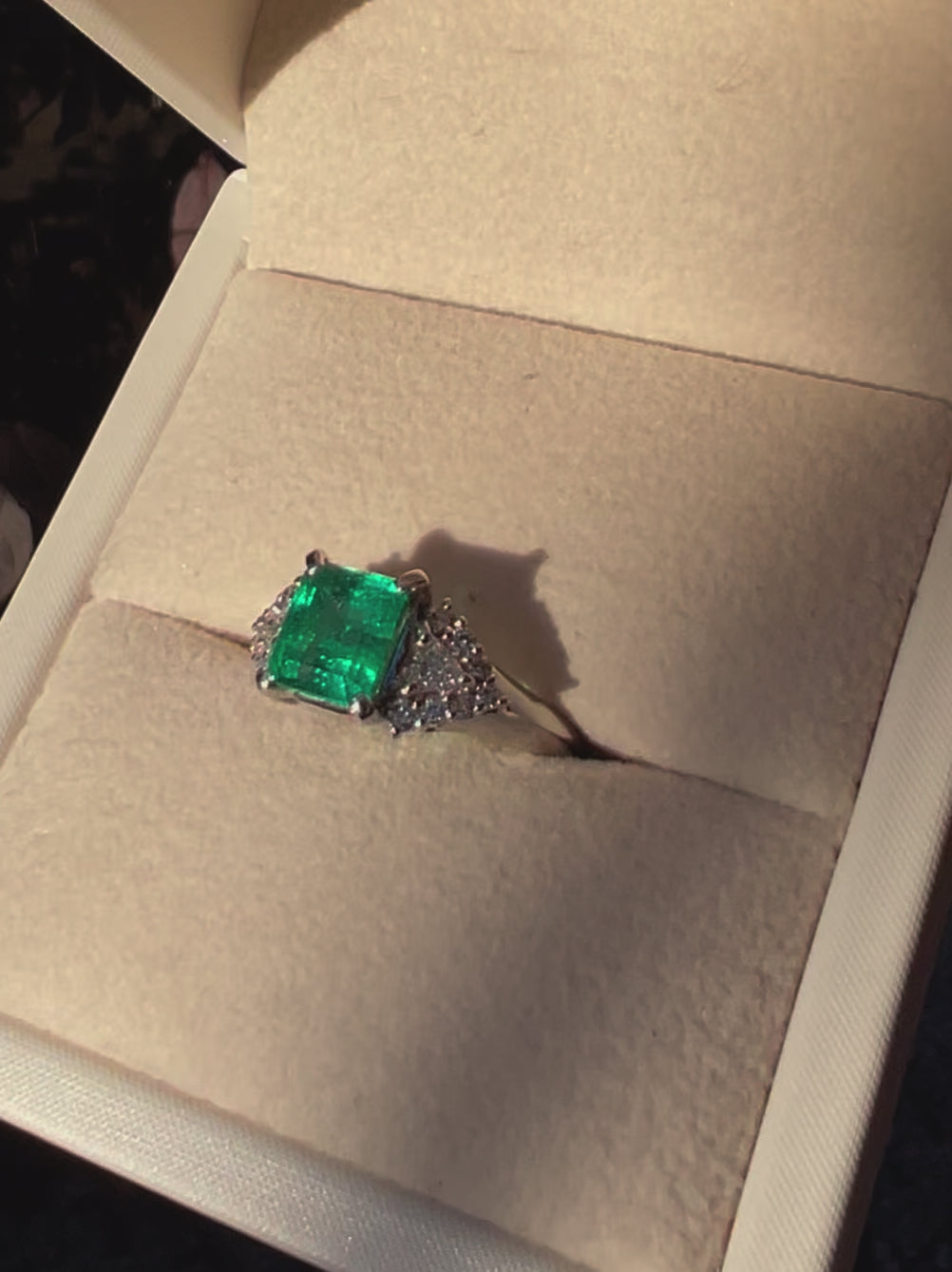 Platinum Emerald & Diamond Ring