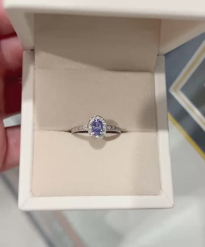 9k White Gold Tanzanite Ring