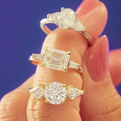 The Alice Ring - Trilogy with Kite Side Stones