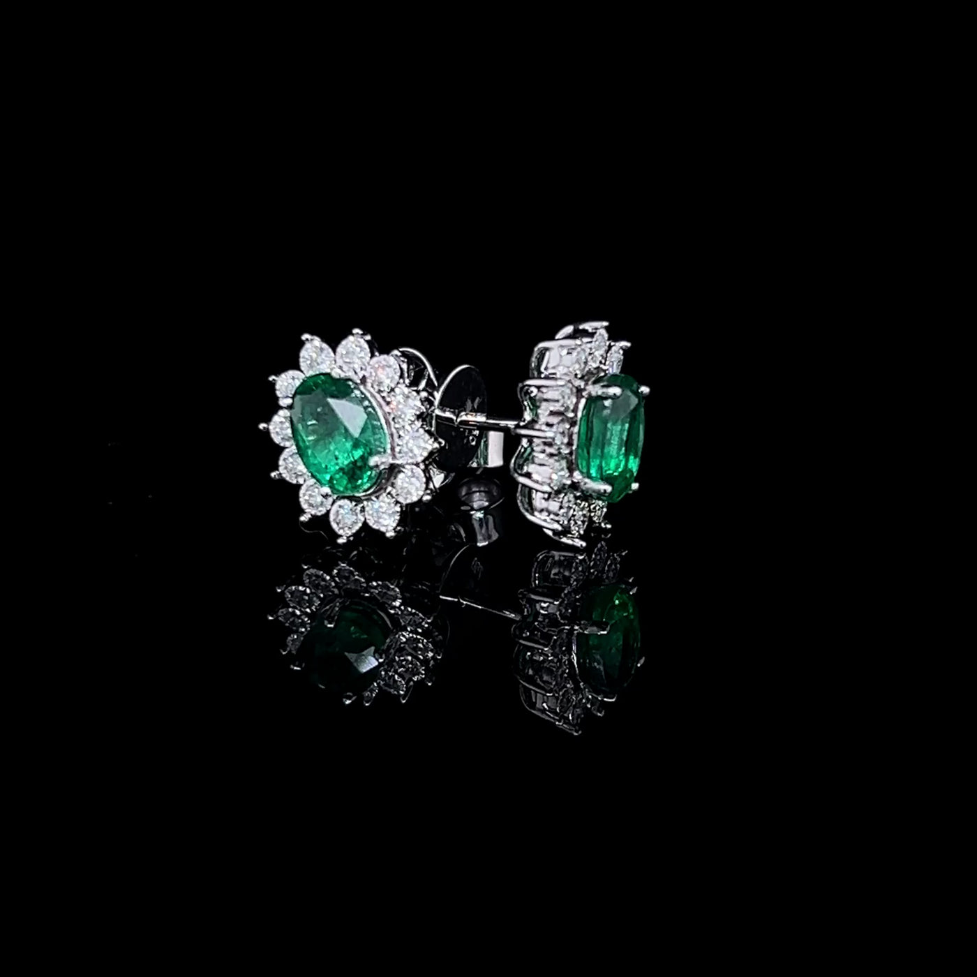 18K White Gold Emerald & Diamond Earrings