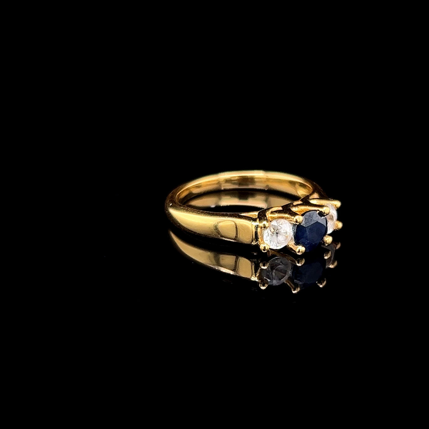 Yellow Gold Sapphire & Diamond Ring